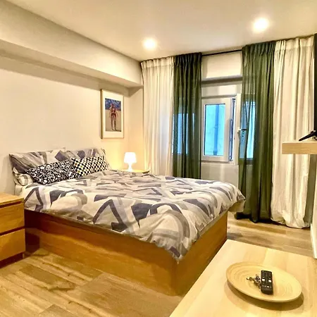 Habitaciones Bilbao Проживання в сім'ї